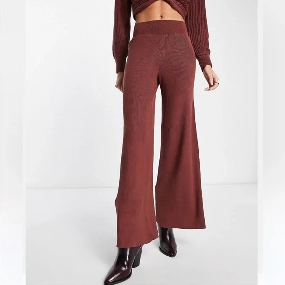 Free People Emilie Knit Two Piece Sweater Set Top Pants Cherry Cola Women’s M - Picture 3 of 16